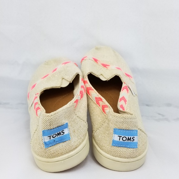 toms natural metallic